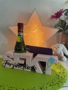 3D-Druck PLA Deko Dekoration Decoration FDM Sekt Frühstück Aufsteller Gutschein